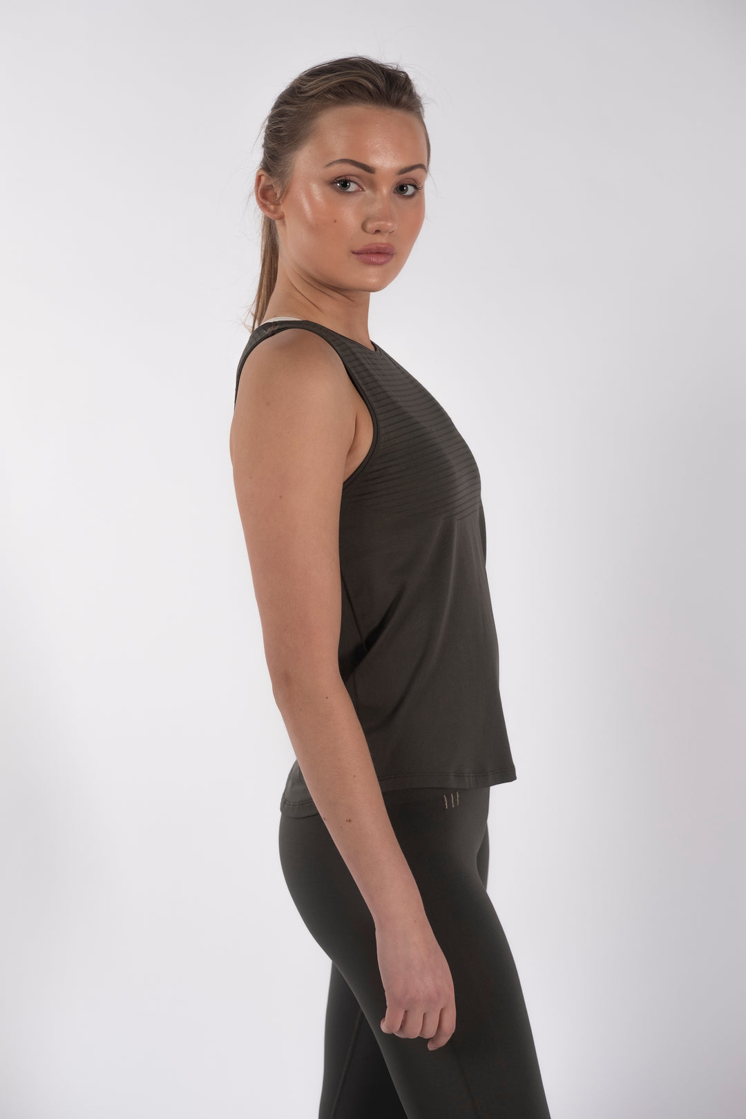 Boxy Tank-Top Dark Olive